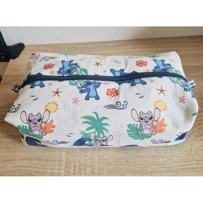 Trousse de toilette « Stitch »